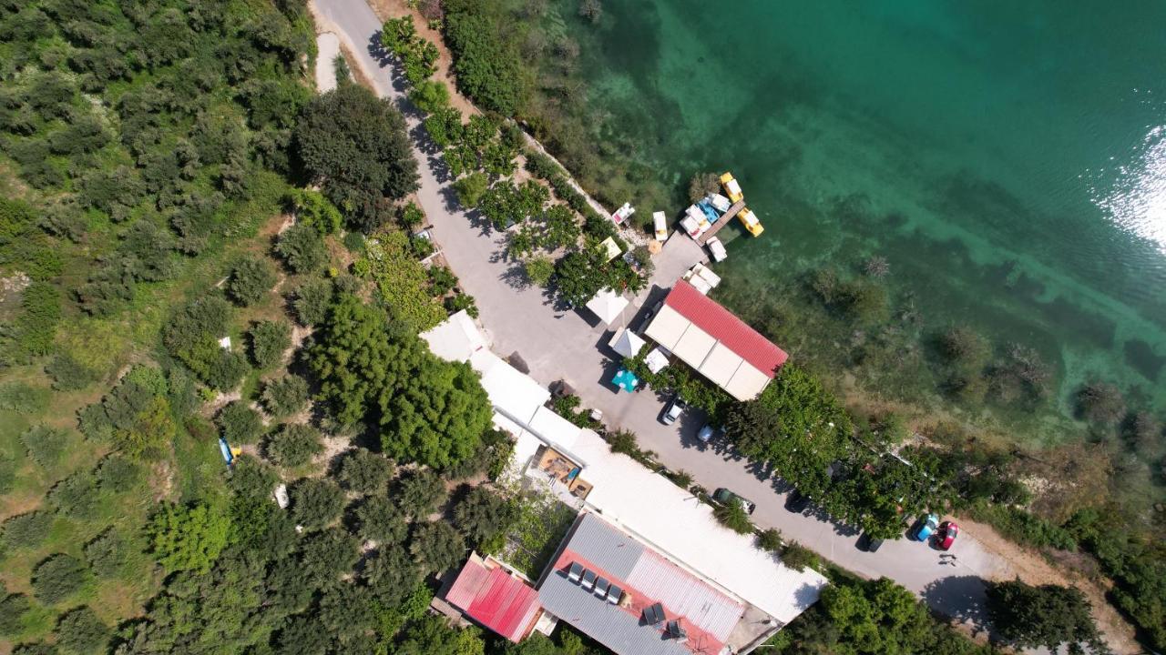Korissia With Lake View Kournas Bagian luar foto